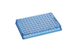 Eppendorf twin.tec&reg; PCR Plate 96 LoBind&reg;, skirted, 150 &micro;L, PCR clean, blau, 25 Platten