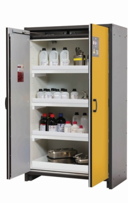 Saftey cabinet Q-Classic-30 WD 1164 x 615 x 1955 mm (WxDxH), 3x bottom tray, 1x bottom sump tray