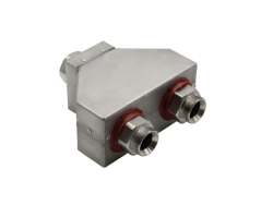 Twin distributing adapter M38x1.5, insulated, 1x M38x1.5 inside to 2x M38x1.5 outside