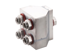 Quad distributing adapter M38x1.5, insulated, 1x M38x1.5 internal to 4x M38x1.5 external