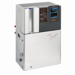 Temperature control units for industrial applications, air and water cooled