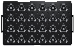 Aluminum slide-out platform for I26 and I26R shakers, 76 × 46 cm (30 × 18 in), not interchangeable with other 76 × 46 cm platfo