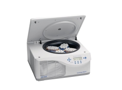 Centrifuge 5920 R, cooled rotor S-4xUniversal,incl.universal cups a.adapters f.conic.vessels 5/15/25/50ml a.plates,230V/50-60Hz