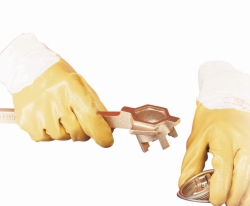 Barrel key from bronze