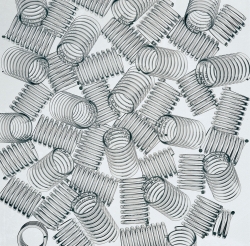 Wilson Spiralen aus Borosilikatglas 3.3 Abmessung 4 mm, gepackt per 1 Liter