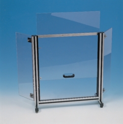 Schutzscheibe aus schlagfestem Polycarbonat<sup>®</sup>