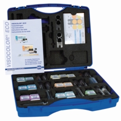 <i>VISOCOLOR<sup>®</sup> </i>Analysenkoffer und Photometer