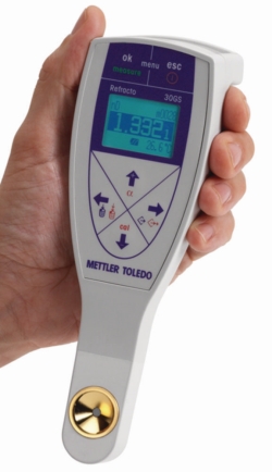 Digital portable refractometers Refracto 30GS