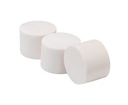 Sponge stoppes for Drosophila bottles