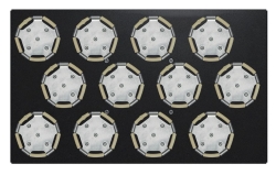 Heavy duty 0.95 cm-thick aluminum plate platform for Innova&reg; 44/44R only, 76 × 46 cm (30 × 18 in), not interchangeable with oth