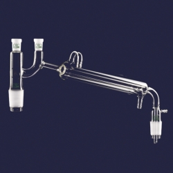 Distilling links with Liebig condenser and Claisen head