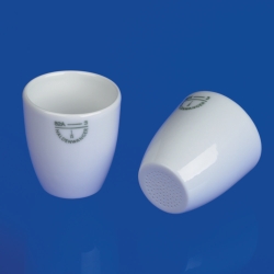 Gooch-Tiegel mit Siebboden, Porzellan, breite Form