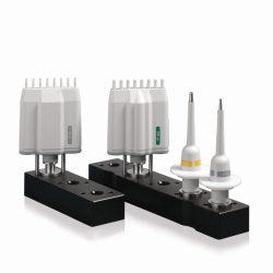 Holder for liquid ends