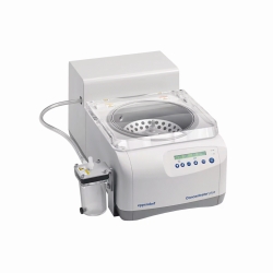 Vacuum concentrator, Concentrator plus™, with integrated membrane vacuum pump and port for external devices