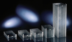 Wannenstapel mit Nunclon™Â” Oberfläche, PS, steril